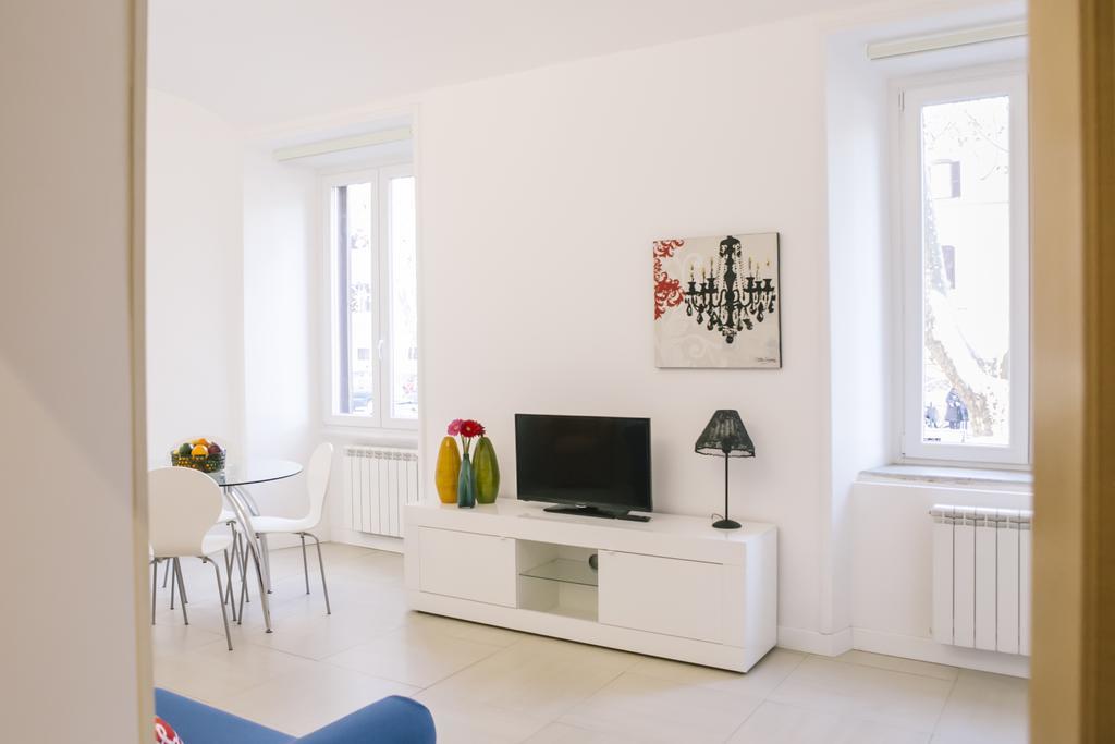 Festina Lente Apartment Рим Екстериор снимка